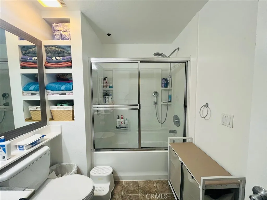 1801 E Katella Avenue 1096, Anaheim, California 92805 home-pic-16